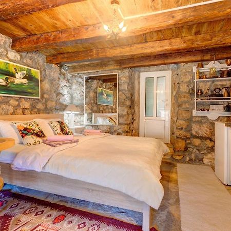 Holiday Home Pavle Риека-Црноевича Экстерьер фото