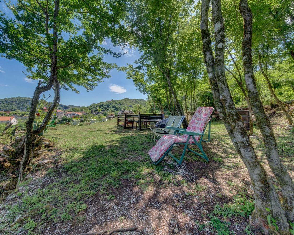 Holiday Home Pavle Риека-Црноевича Экстерьер фото