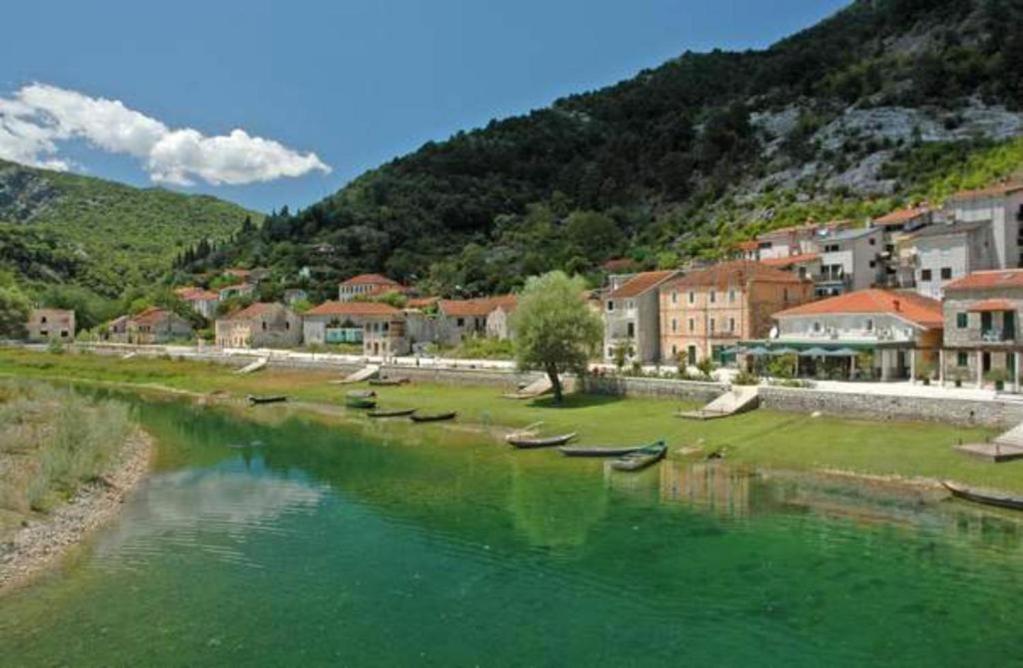 Holiday Home Pavle Риека-Црноевича Экстерьер фото